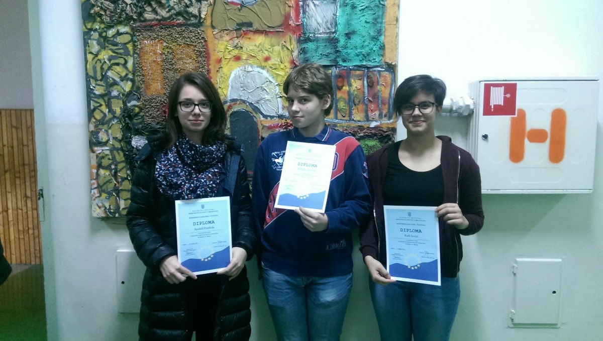 PREMIATI I NOSTRI ALUNNI AL CONCORSO LETTERARIO “EUROPA A SCUOLA”