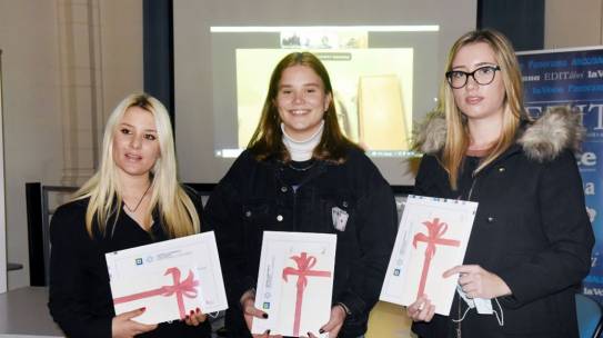 A VANJA VIŠNIĆ DELLA IVT IL PREMIO DEL CONCORSO LETTERARIO ”DANTE, L’ITALIANO”