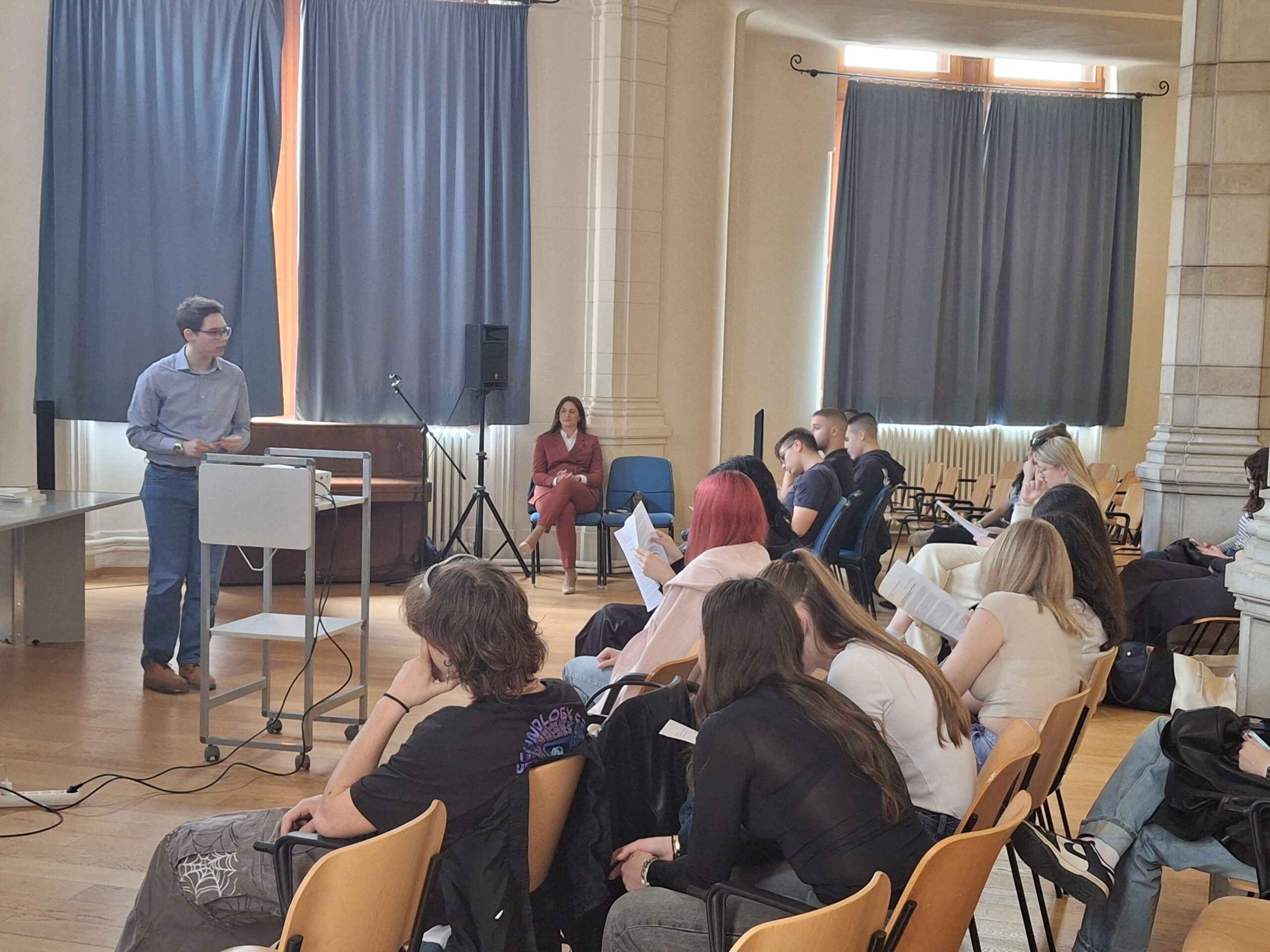 Progetto in collaborazione con la Facoltà di Giurisprudenza-simulazione di un processo penale